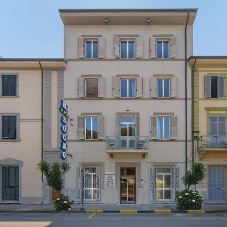 Hotel Sogno Viareggio Bagian luar foto