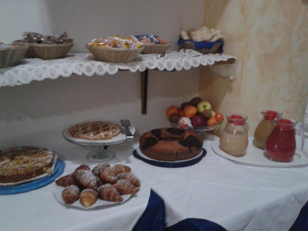Hotel Sogno Viareggio Bagian luar foto